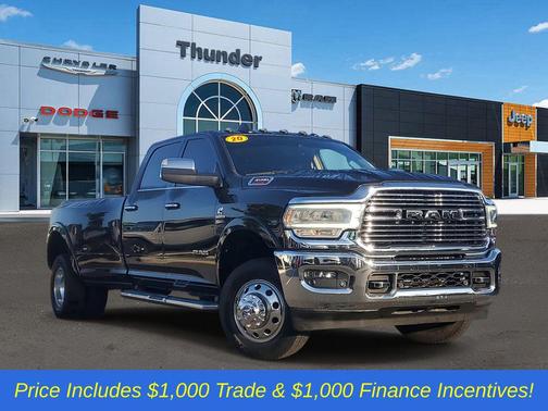 2020 RAM 3500 Laramie Crew Cab 4x4 8' Box
