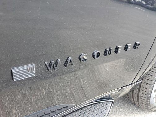 2025 Jeep Wagoneer L Series II Carbide 4x4