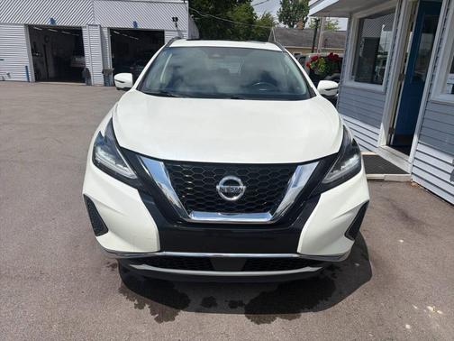 White 2020 Nissan Murano SV