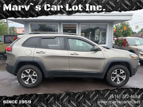 Light Brownstone Pearl 2017 Jeep Cherokee Trailhawk