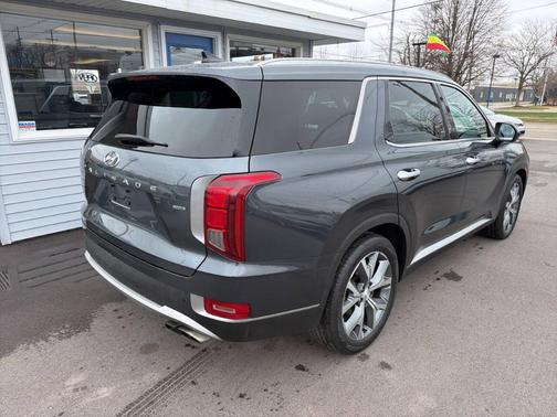 Gray 2021 Hyundai PALISADE SEL