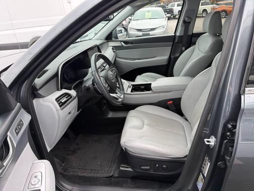 Gray 2021 Hyundai PALISADE SEL