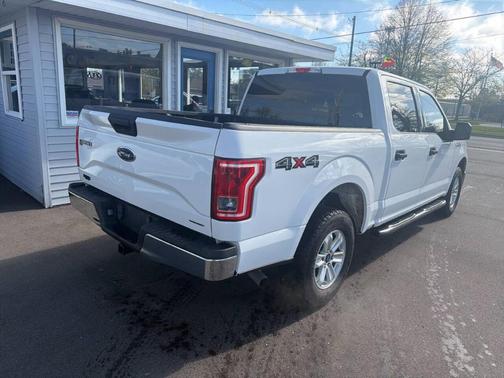 White 2015 Ford F-150 XLT