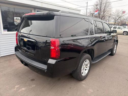 Black 2018 Chevrolet Suburban LS