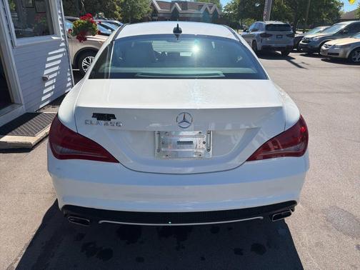 White 2014 Mercedes-Benz CLA-Class Base