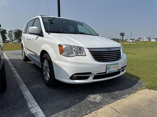 2015 Chrysler Town & Country Touring