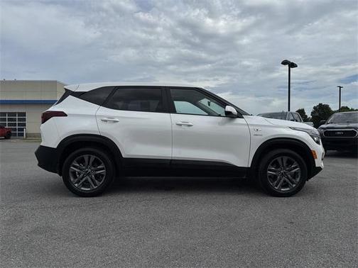 2023 Kia Seltos LX