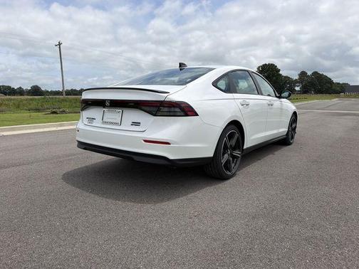Platinum 2026 Honda Accord Hybrid Sport