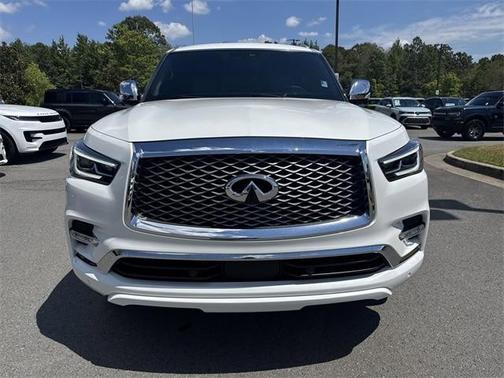 2023 INFINITI QX80 SENSORY