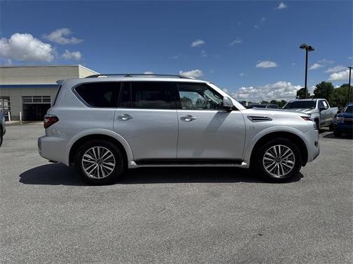 2022 Nissan Armada SV