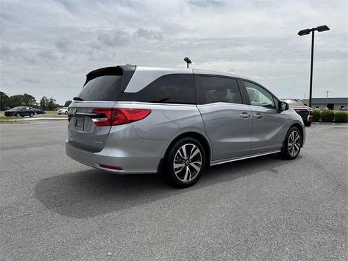 2024 Honda Odyssey Touring