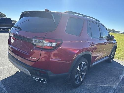 2023 Honda Pilot Elite