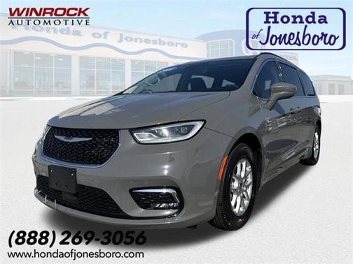 2022 Chrysler Pacifica Touring-L