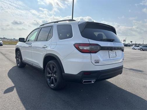 2025 Honda Pilot Sport