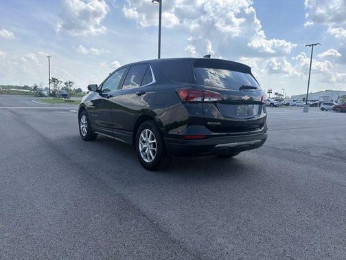 Black Metallic 2024 Chevrolet Equinox LT
