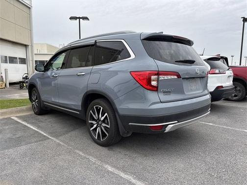 2022 Honda Pilot Touring 7-Passenger