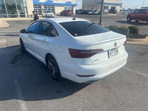 2021 Volkswagen Jetta 1.4T R-Line
