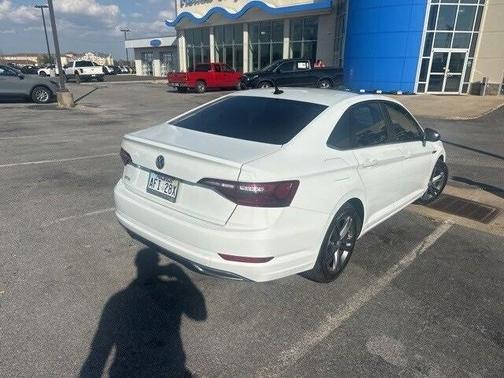 2021 Volkswagen Jetta 1.4T R-Line
