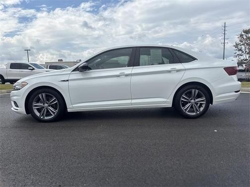 2021 Volkswagen Jetta 1.4T R-Line