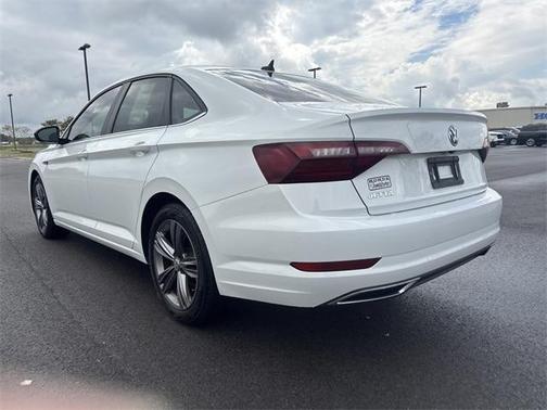 2021 Volkswagen Jetta 1.4T R-Line