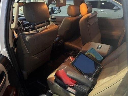 2016 Toyota Sequoia Platinum