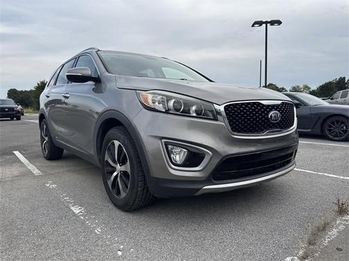 2016 Kia Sorento EX