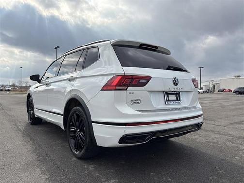 2022 Volkswagen Tiguan 2.0T SE R-Line Black