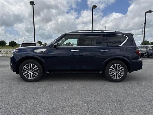 2023 Nissan Armada SL