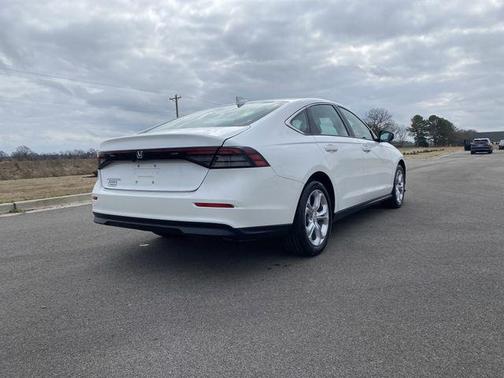 2023 Honda Accord LX