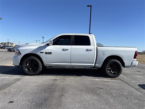 2018 RAM 1500 Night