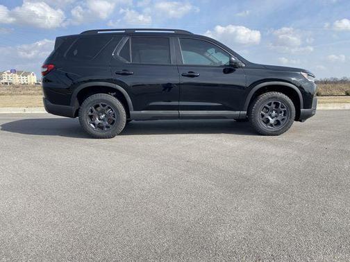 2026 Honda Pilot TrailSport