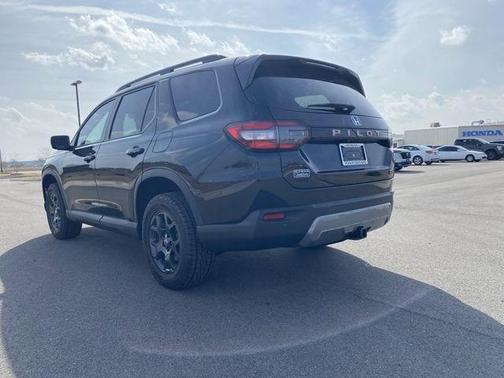 2026 Honda Pilot TrailSport