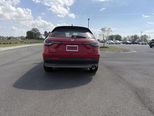 Milano Red 2026 Honda HR-V Sport