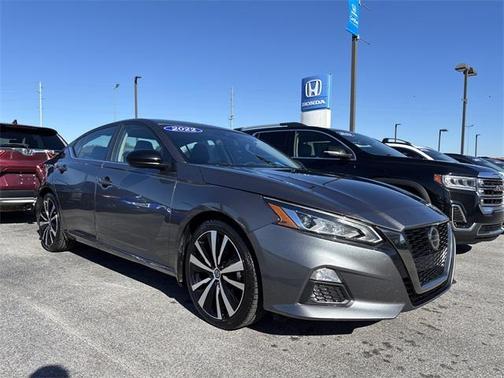 2022 Nissan Altima 2.5 SR