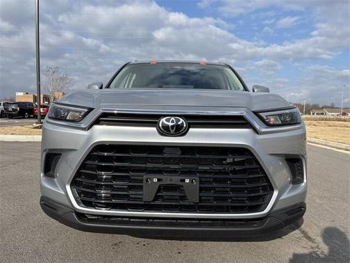 2025 Toyota Grand Highlander LE