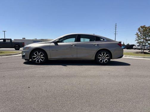 Mineral Gray Metallic 2023 Chevrolet Malibu RS