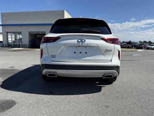 2021 INFINITI QX50 Luxe