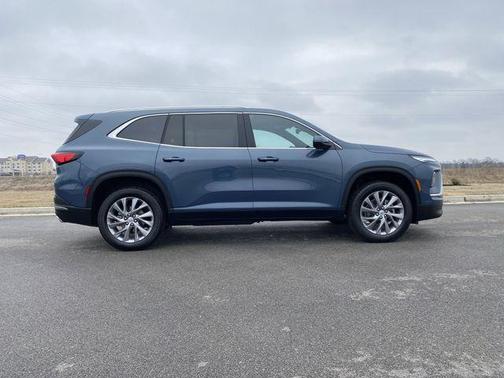 2025 Buick Enclave Preferred