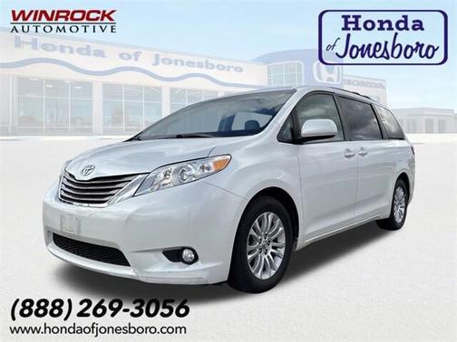 2015 Toyota Sienna XLE