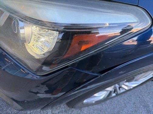 2015 INFINITI QX80 Base