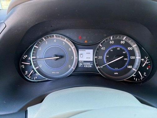 2015 INFINITI QX80 Base