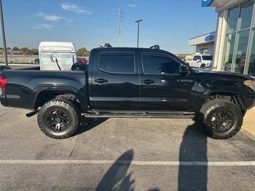 2021 Toyota Tacoma SR