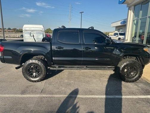 2021 Toyota Tacoma SR