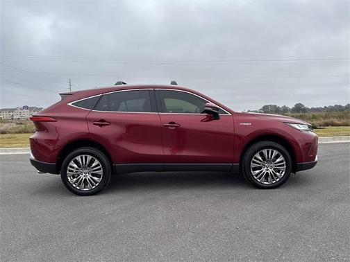 2021 Toyota Venza XLE