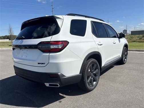 2025 Honda Pilot Sport