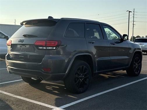 2019 Jeep Grand Cherokee Altitude