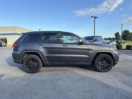 2019 Jeep Grand Cherokee Altitude