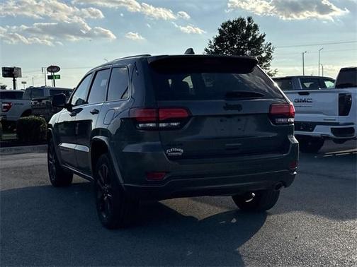 2019 Jeep Grand Cherokee Altitude