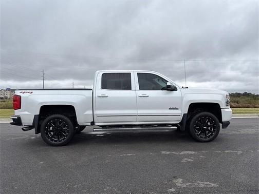 2017 Chevrolet Silverado 1500 High Country