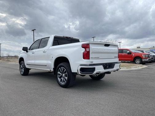 2022 Chevrolet Silverado 1500 High Country